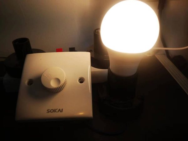 Triac Dimmable LED Bulb Technical Specs | 10-100% Dimming, Wide Compatibility - Image 4